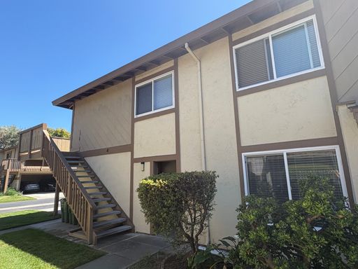 Completely remodeled condo in Union City has all the bells & whistles. – photo 1