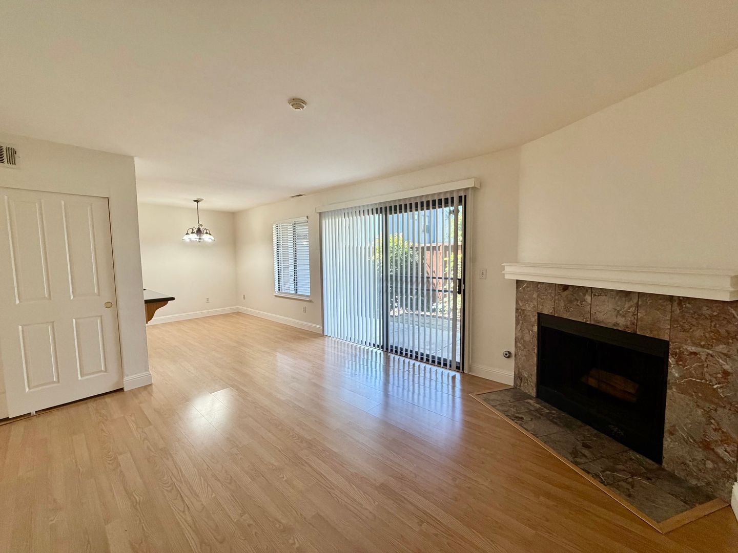 Newark House: 6282 Joaquin Murieta Ave