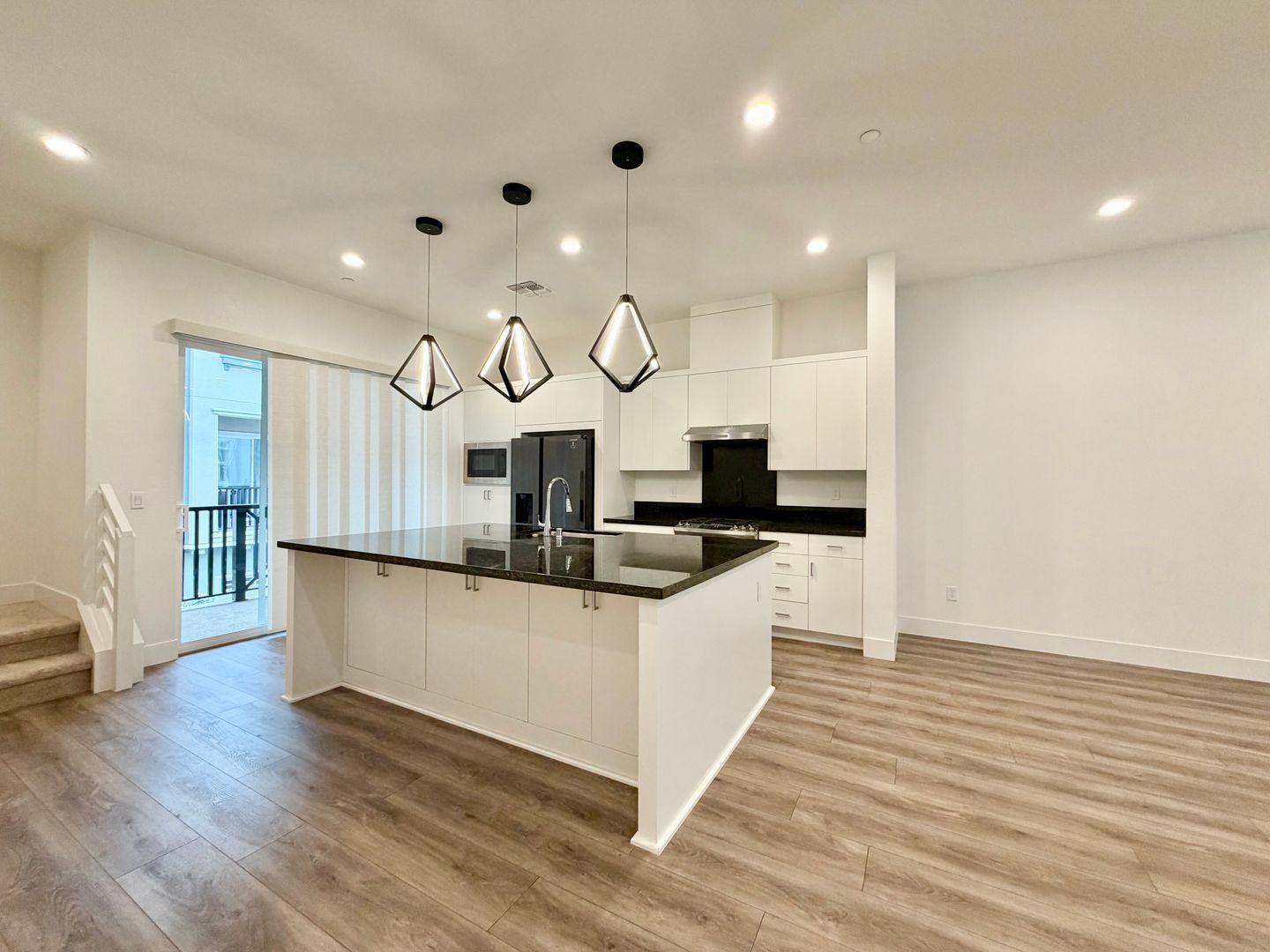 Newark House: 37316 Suncrest St.