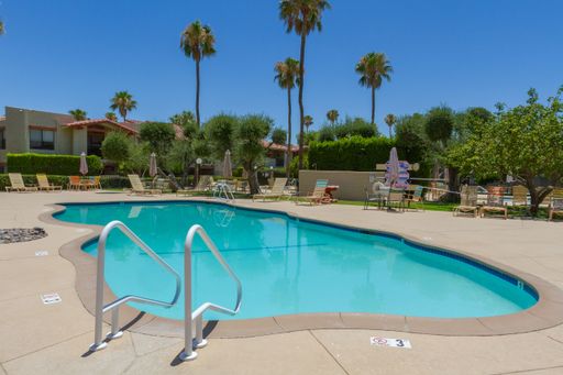 1411 N Sunrise Way #21, Palm Springs, CA 92262