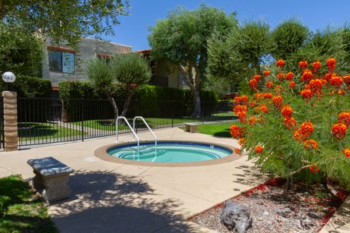 1411 N Sunrise Way #21, Palm Springs, CA 92262