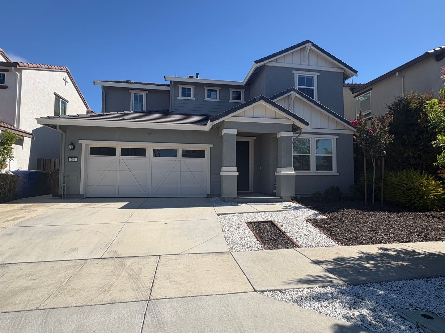 Brentwood House: 204 Wooley Creek Way