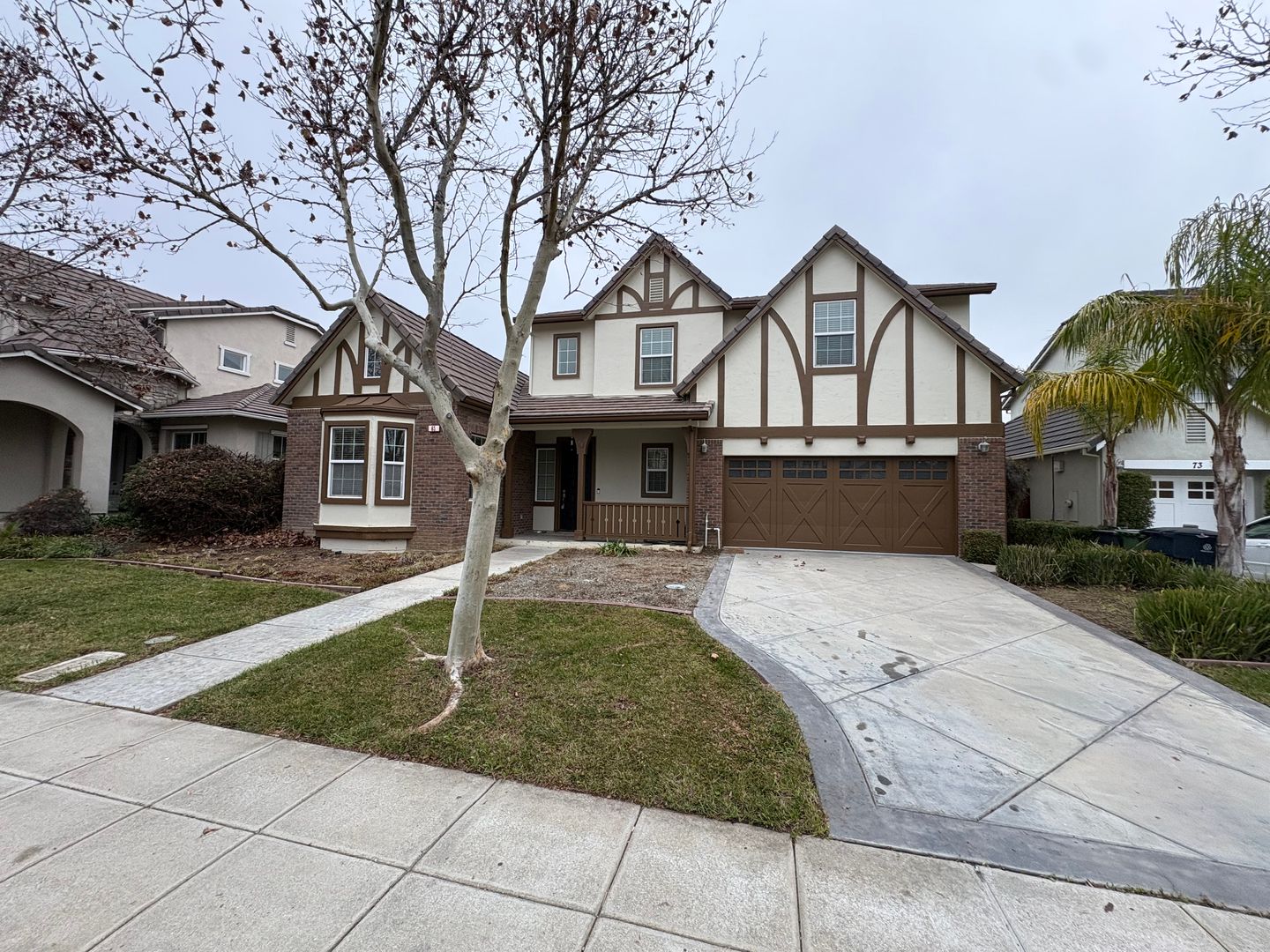 Mountain House House: 65 E Heritage Dr