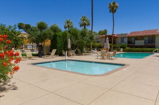 1411 N Sunrise Way #21, Palm Springs, CA 92262