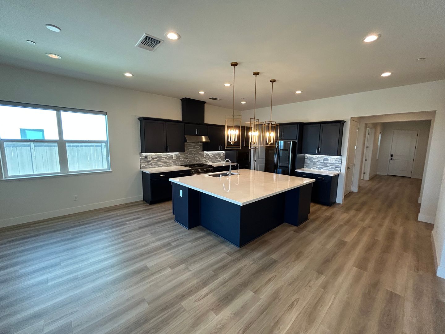 Tracy House: 2959 Turner Ave