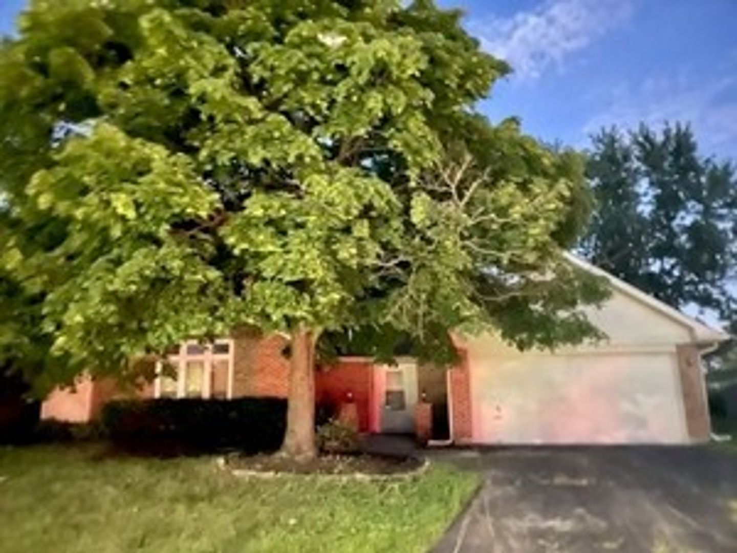 Aurora House: 3064 Long Grove Ln Unit 3064