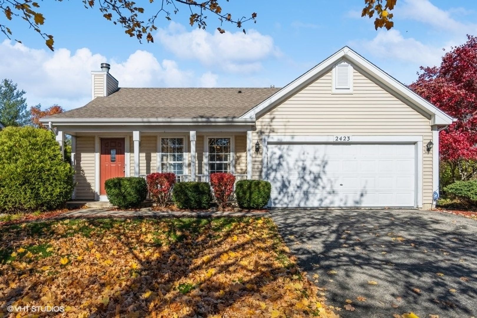 Naperville House: 2423 Durango Ln