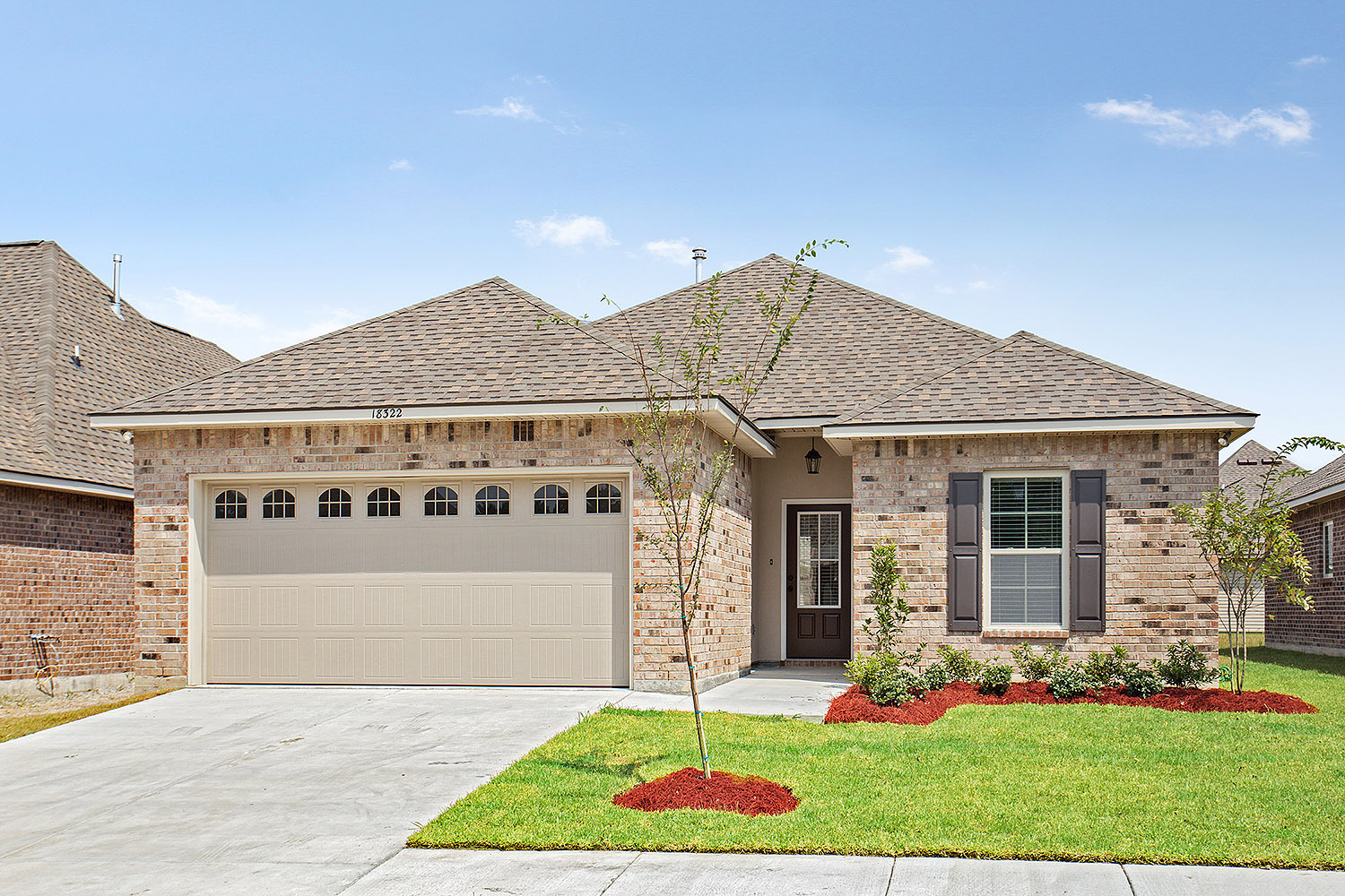Prairieville House: 18322 Sunset Park Dr.