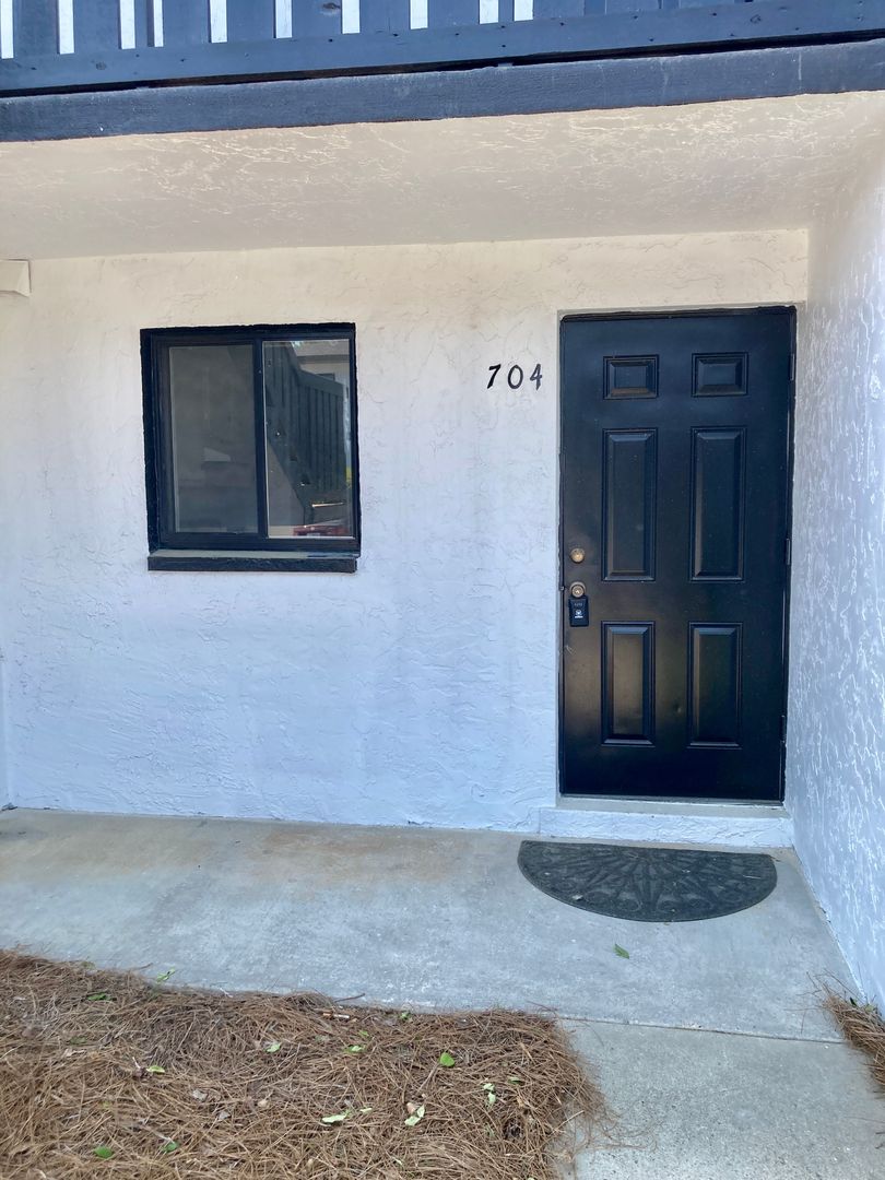 Augusta Condo: 704 Windsong Cir