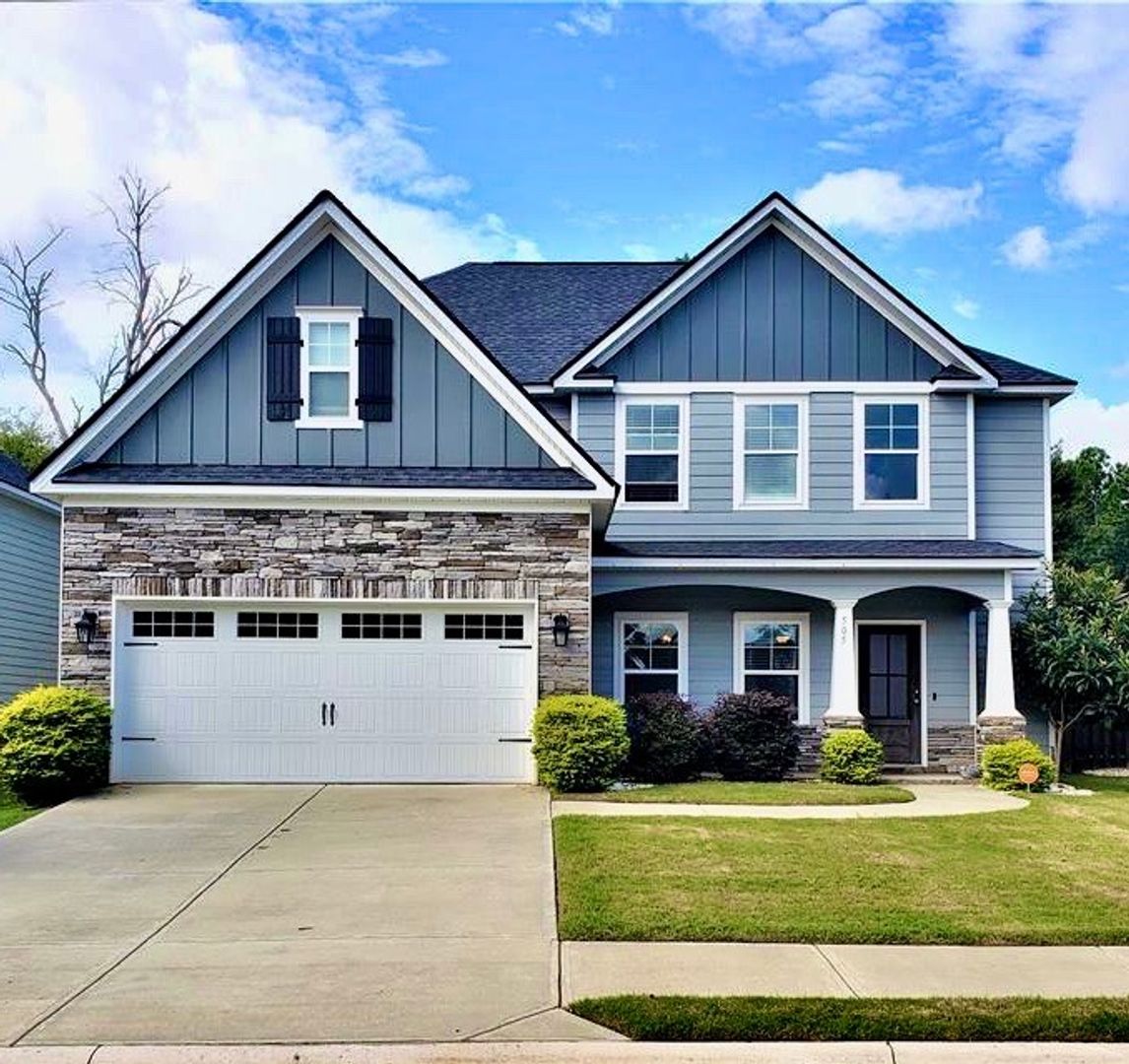 Martinez House: 505 Gary Glen Dr.
