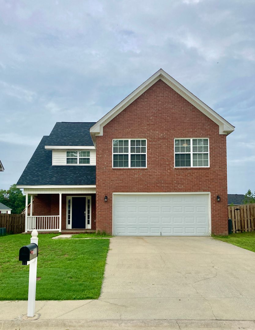 Grovetown House: 7593 Pleasantville Way