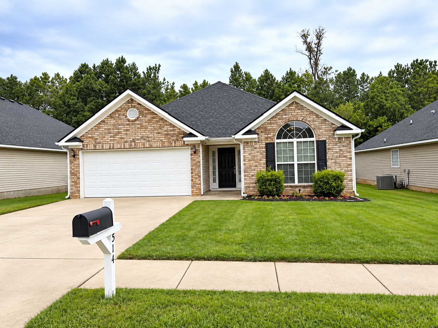 Grovetown House: 514 Lory Ln