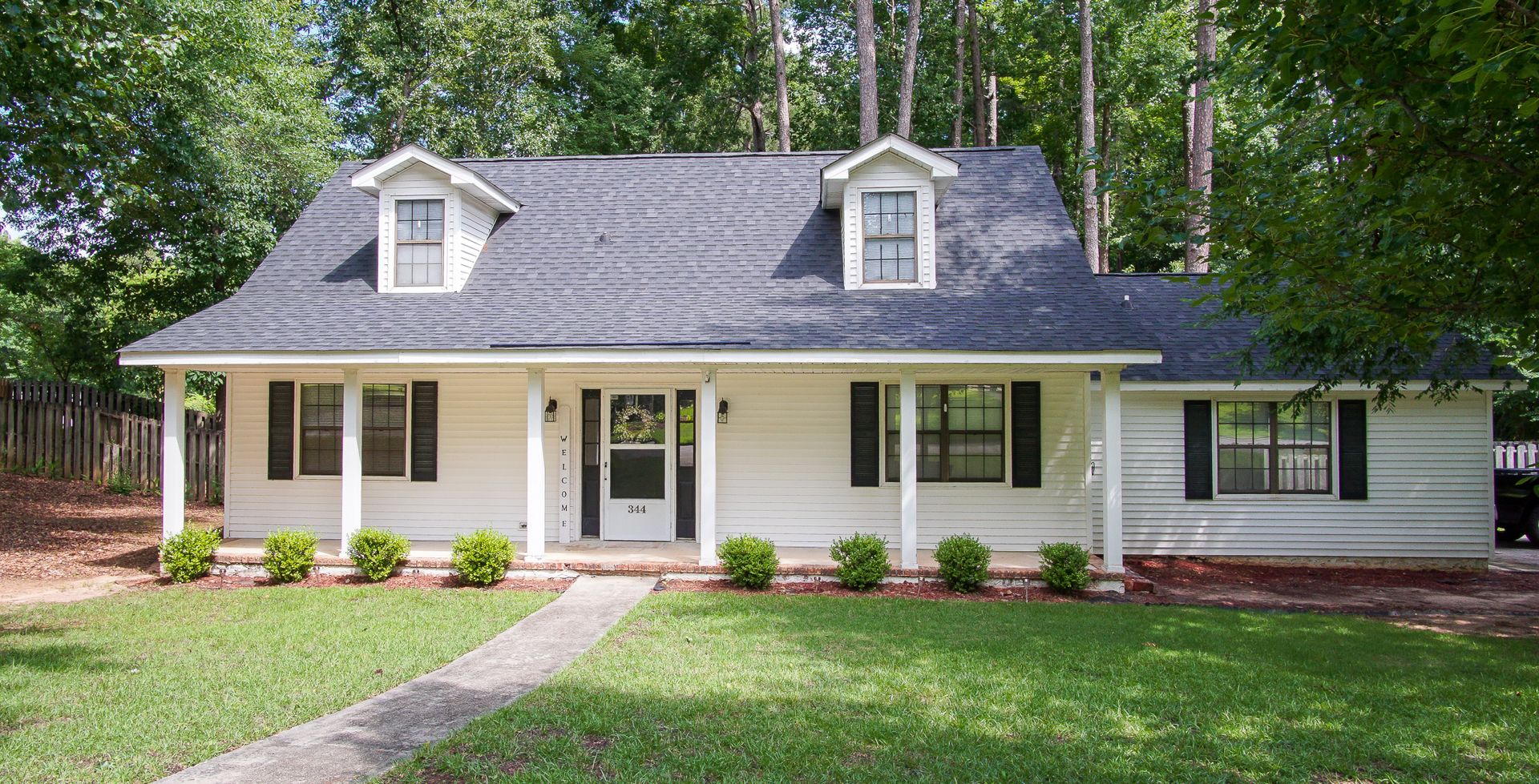 Martinez House: 344 Stagecoach Way