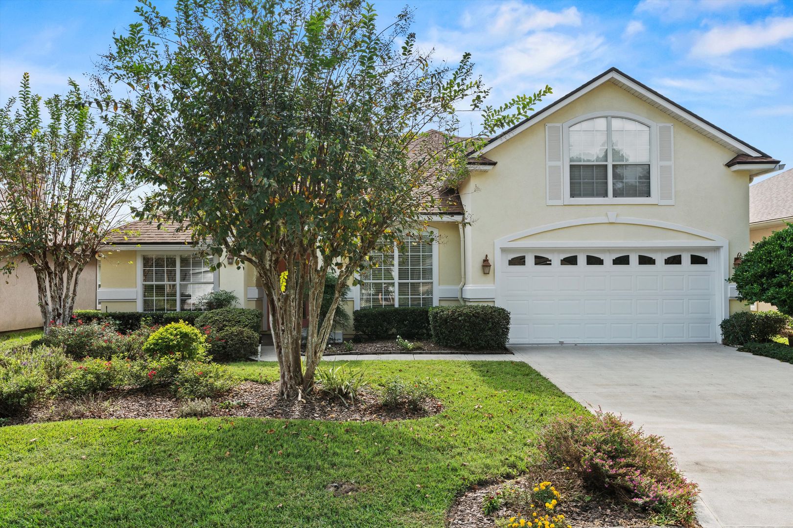 St Augustine House: 293 Edge of Woods Rd