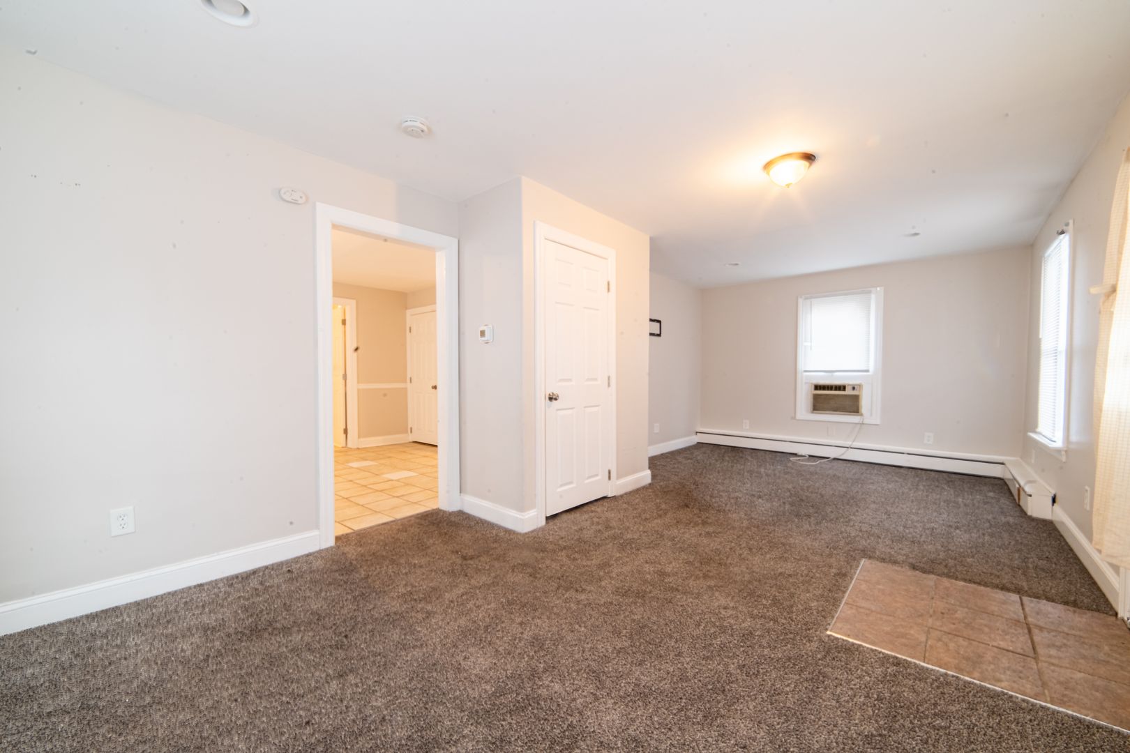 Millville House: 319 Maurice Street