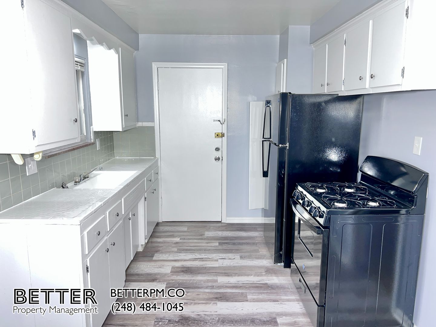 Eastpointe Apartment: 15321-15341 E 9 Mile Rd.