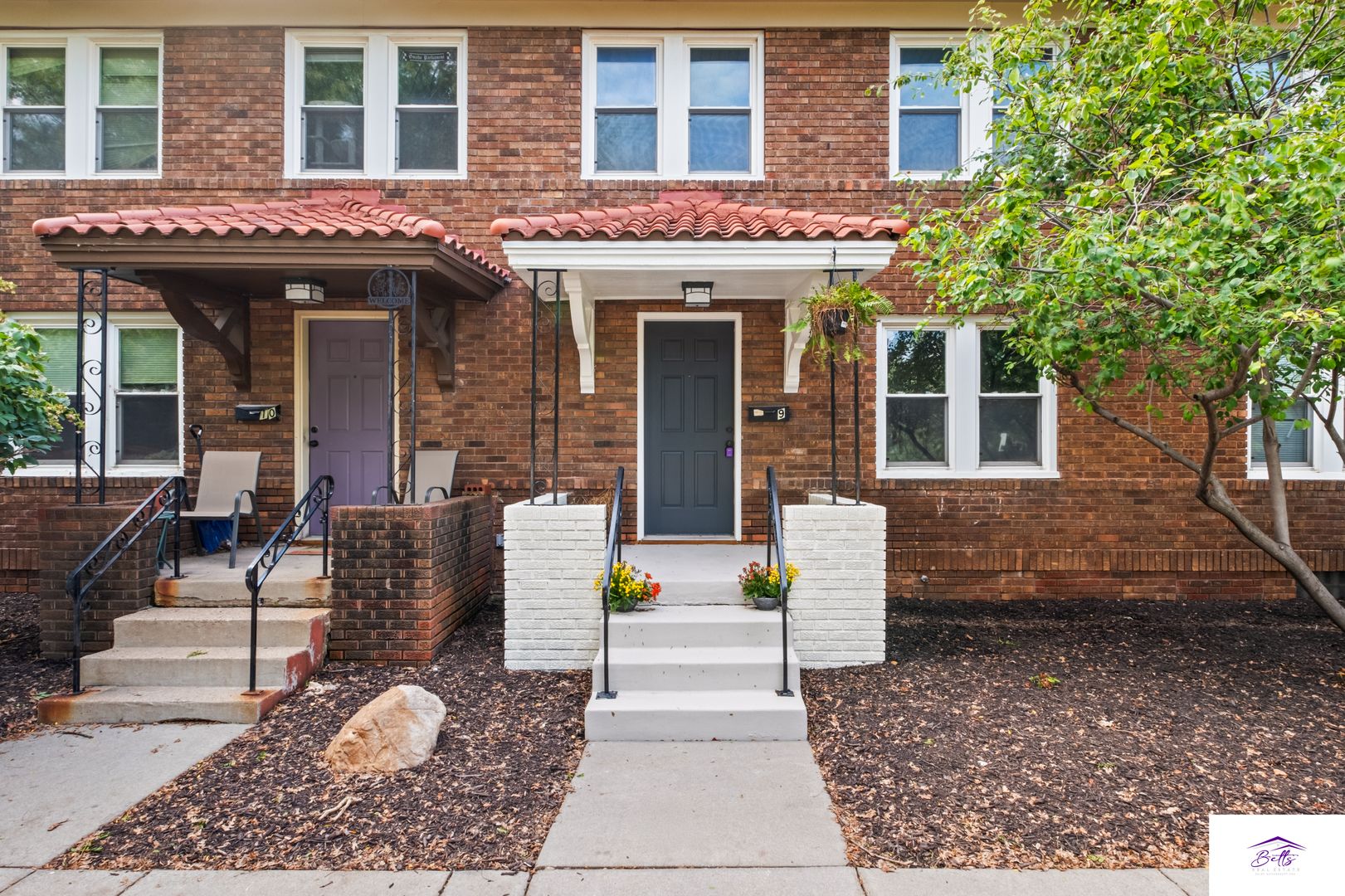 OMAHA Apartment: 1036 S 31st ST