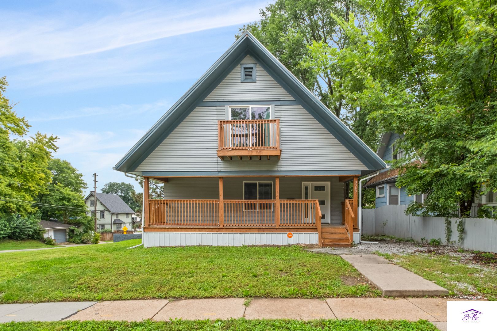 OMAHA Apartment: 3303 LAFAYETTE AVE