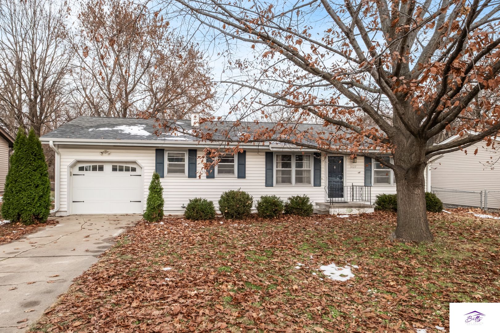 OMAHA House: 3427 COTTONWOOD LANE