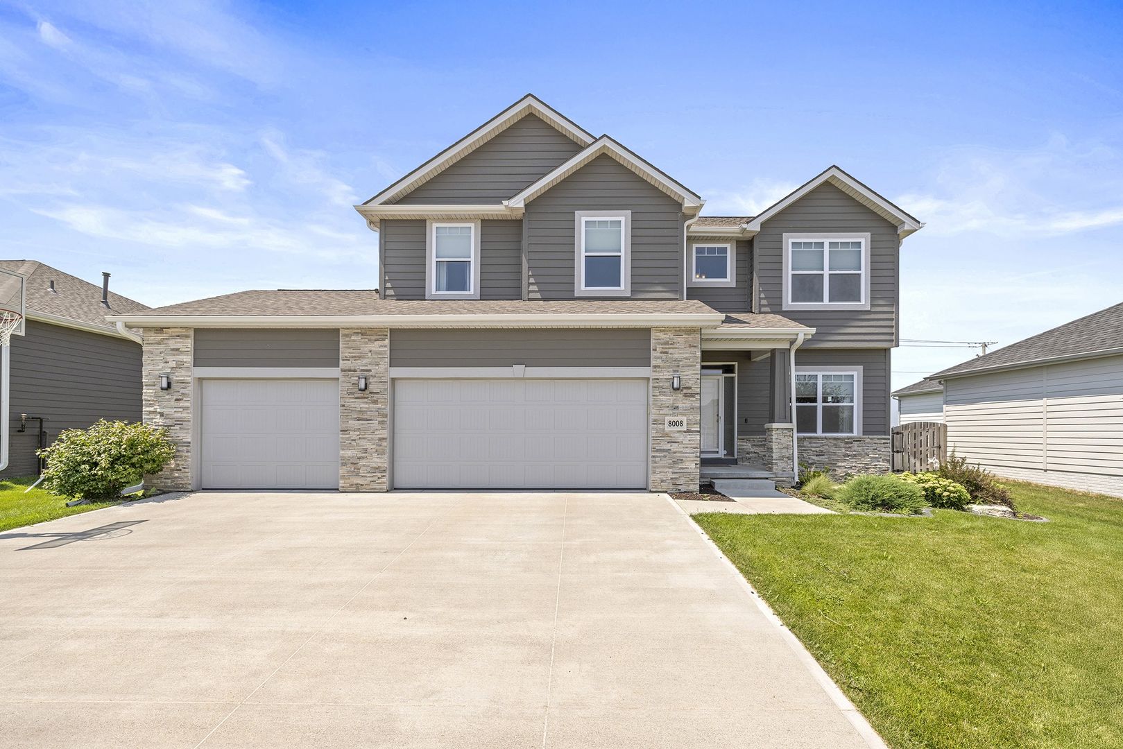 BENNINGTON House: 8008 N 167TH AVE