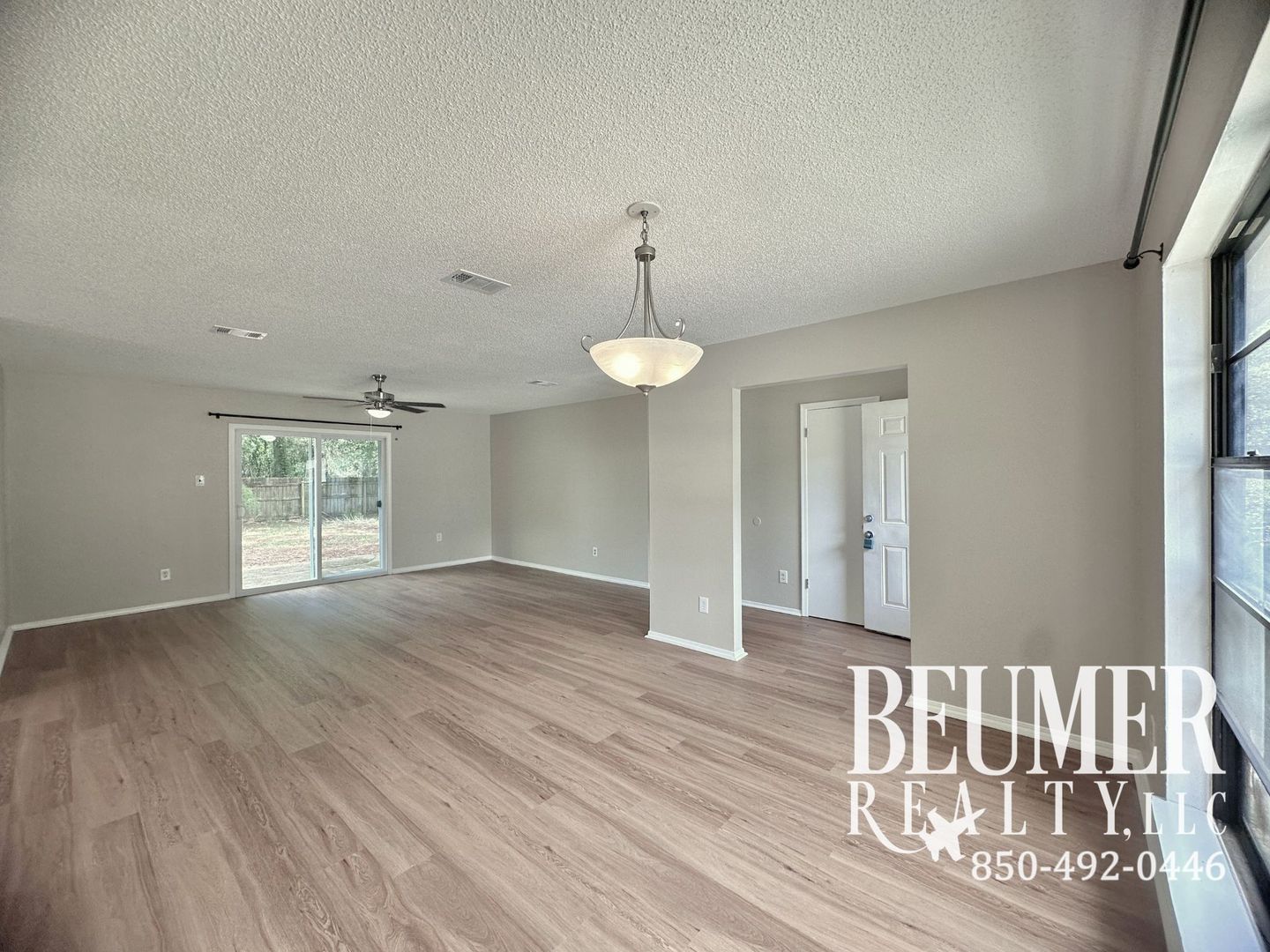 Pensacola House: 4234 Baywoods Drive