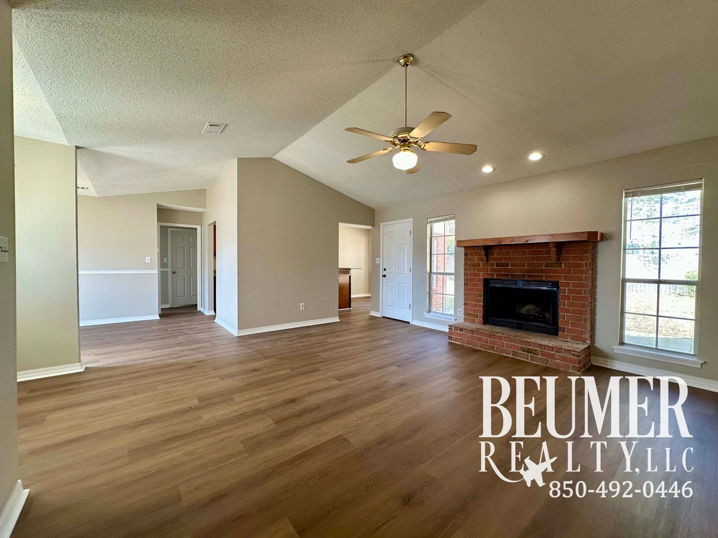 Pensacola House: 4818 Lanett Drive