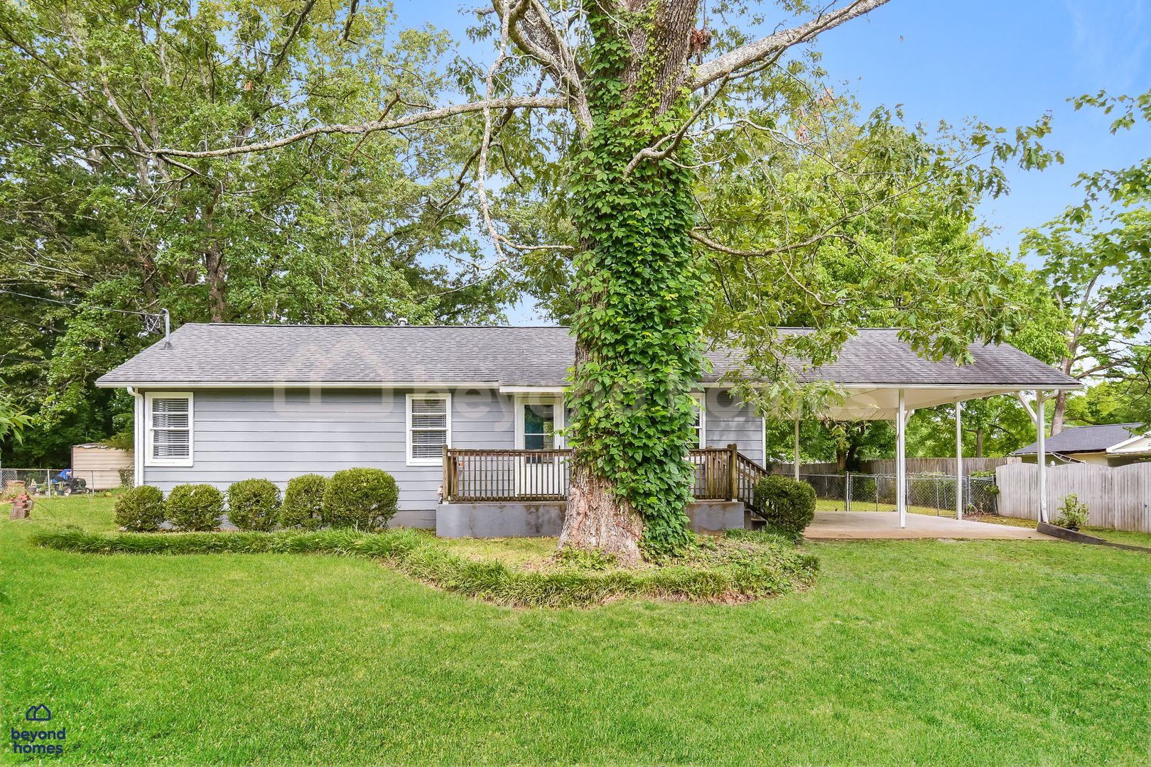 Chattanooga House: 935 James Ave