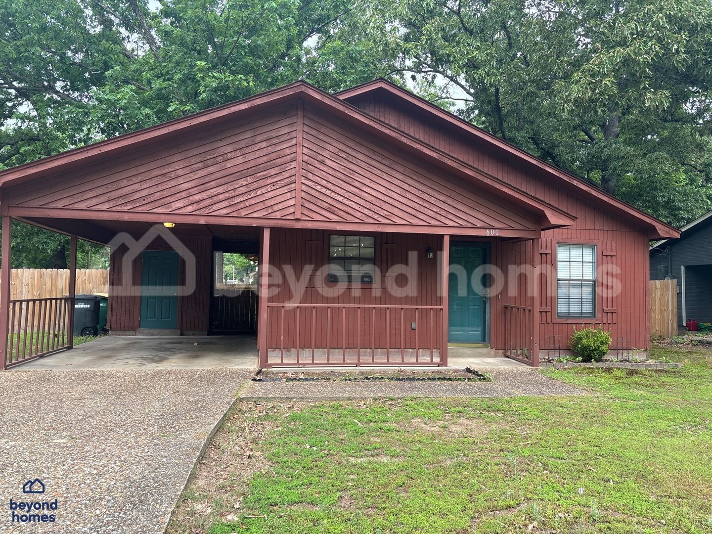 Sherwood House: 600 Hemphill Rd