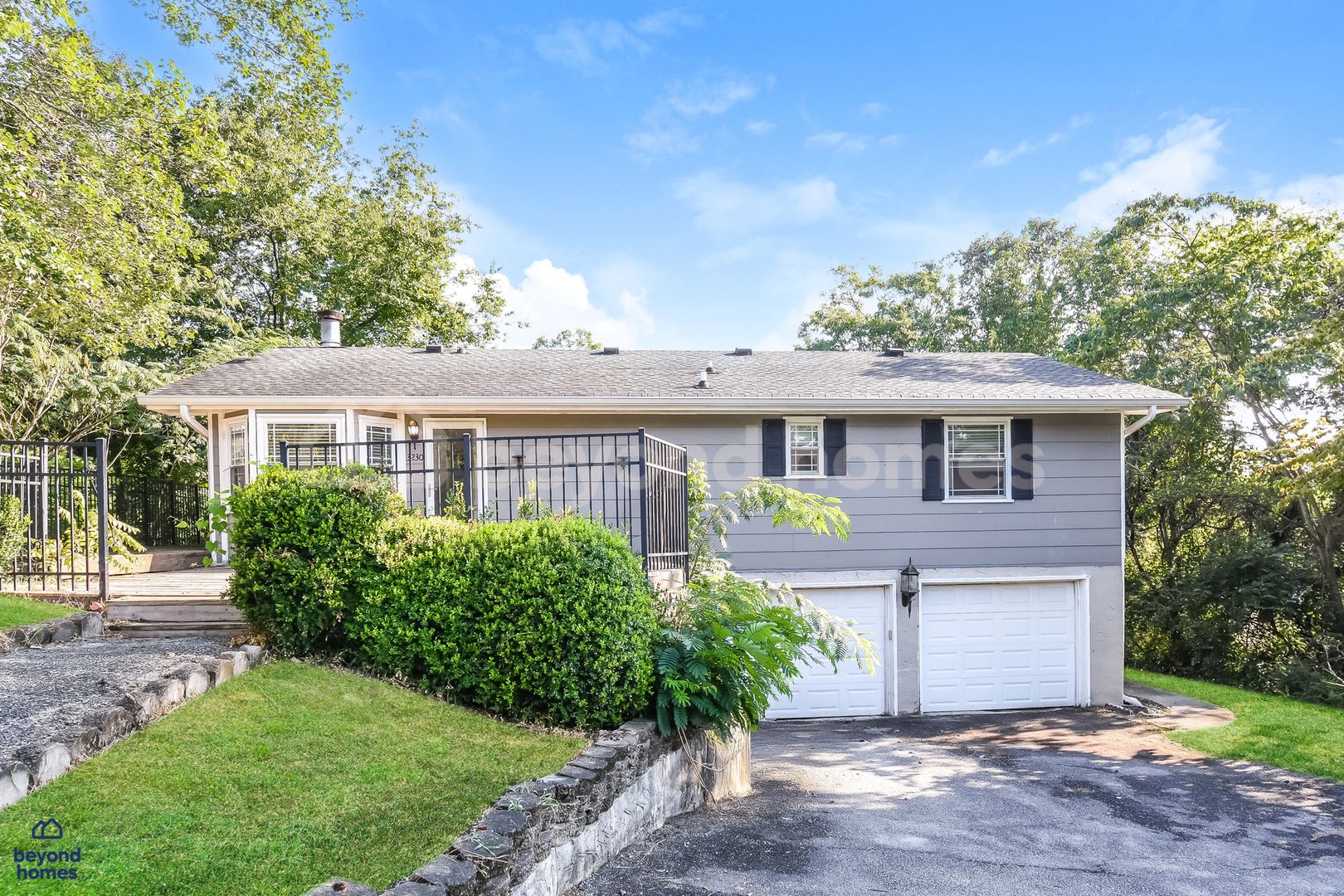 Chattanooga House: 3230 Social Circle