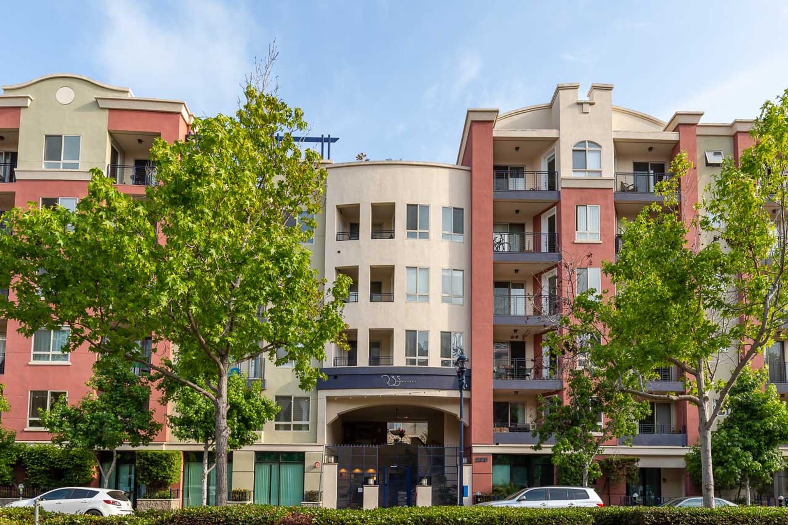 San Diego Condo: 235 Market St.