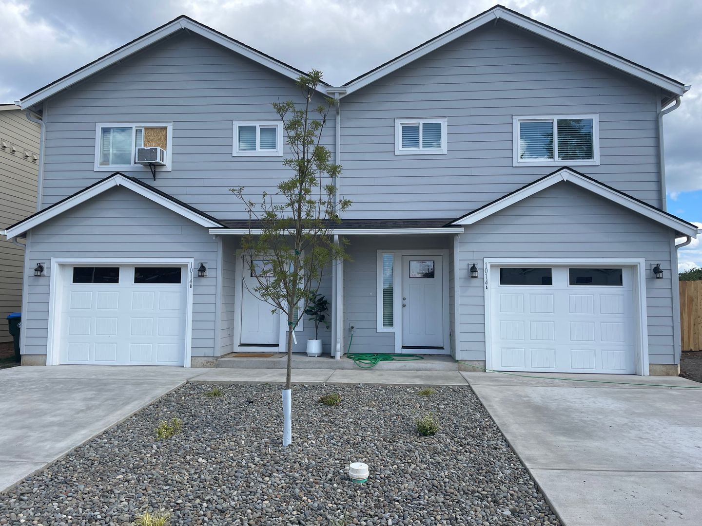 Winlock Apartment: 1014 Peach Rd