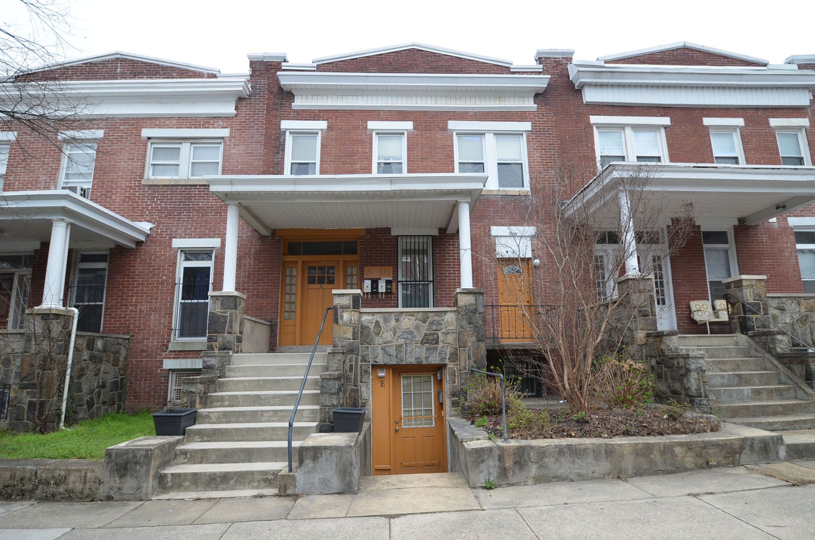 Baltimore Apartment: 3210 N Calvert St