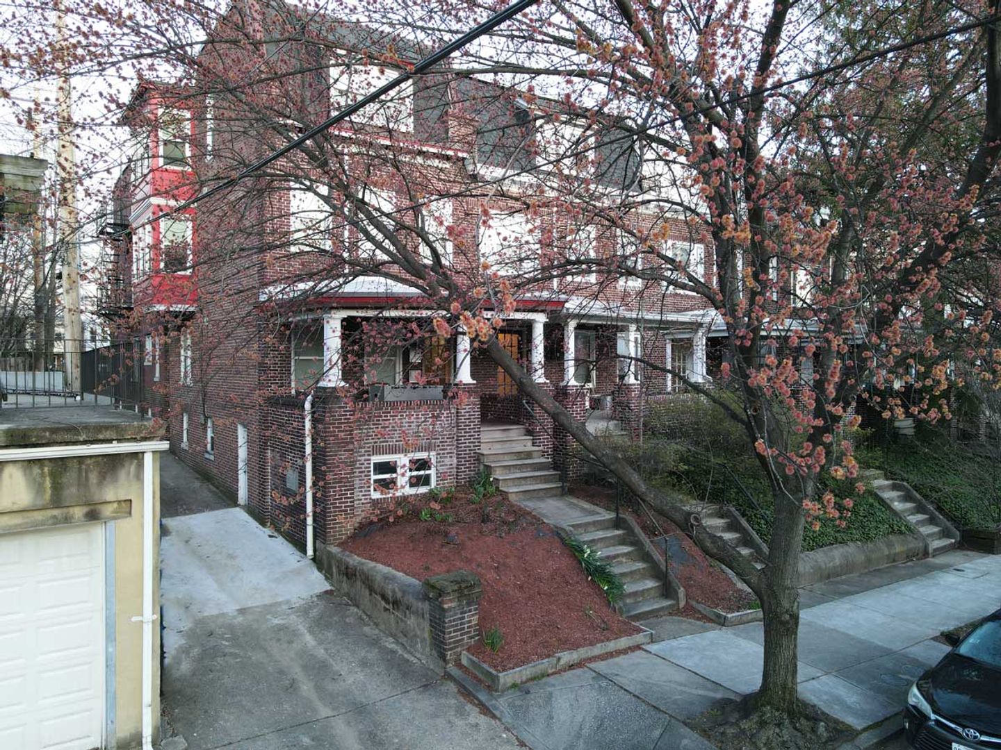 Baltimore Apartment: 3221 Guilford Ave