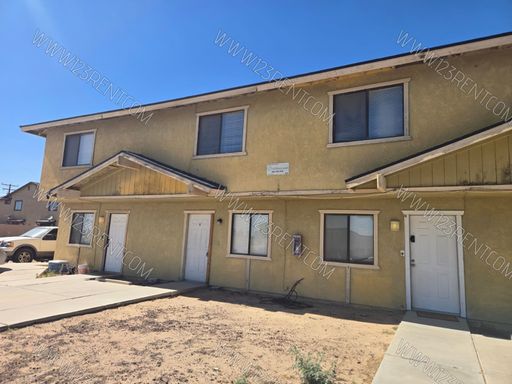 2BD/ 1.5 BATH TOWNHOME CALIFORNIA CITY – photo 1