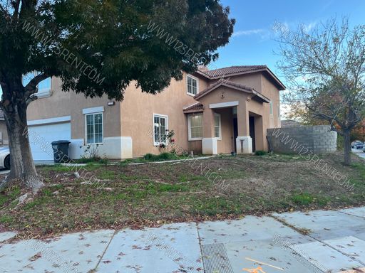 5640 W Ave L4, Lancaster, CA 93536