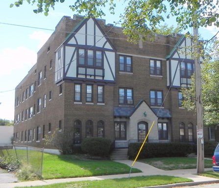 Waukesha Apartment: 309 Arlington St.