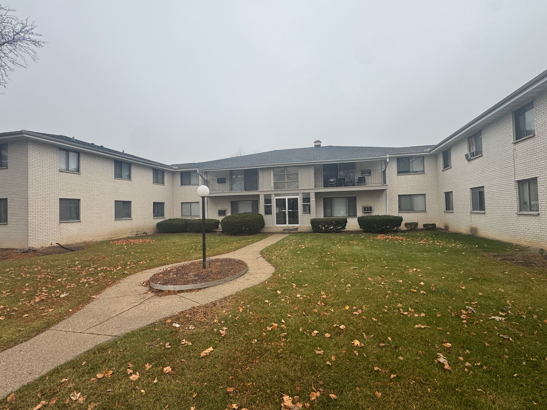 Milwaukee Apartment: 3830 S. 84th Street, Apt. # D-7