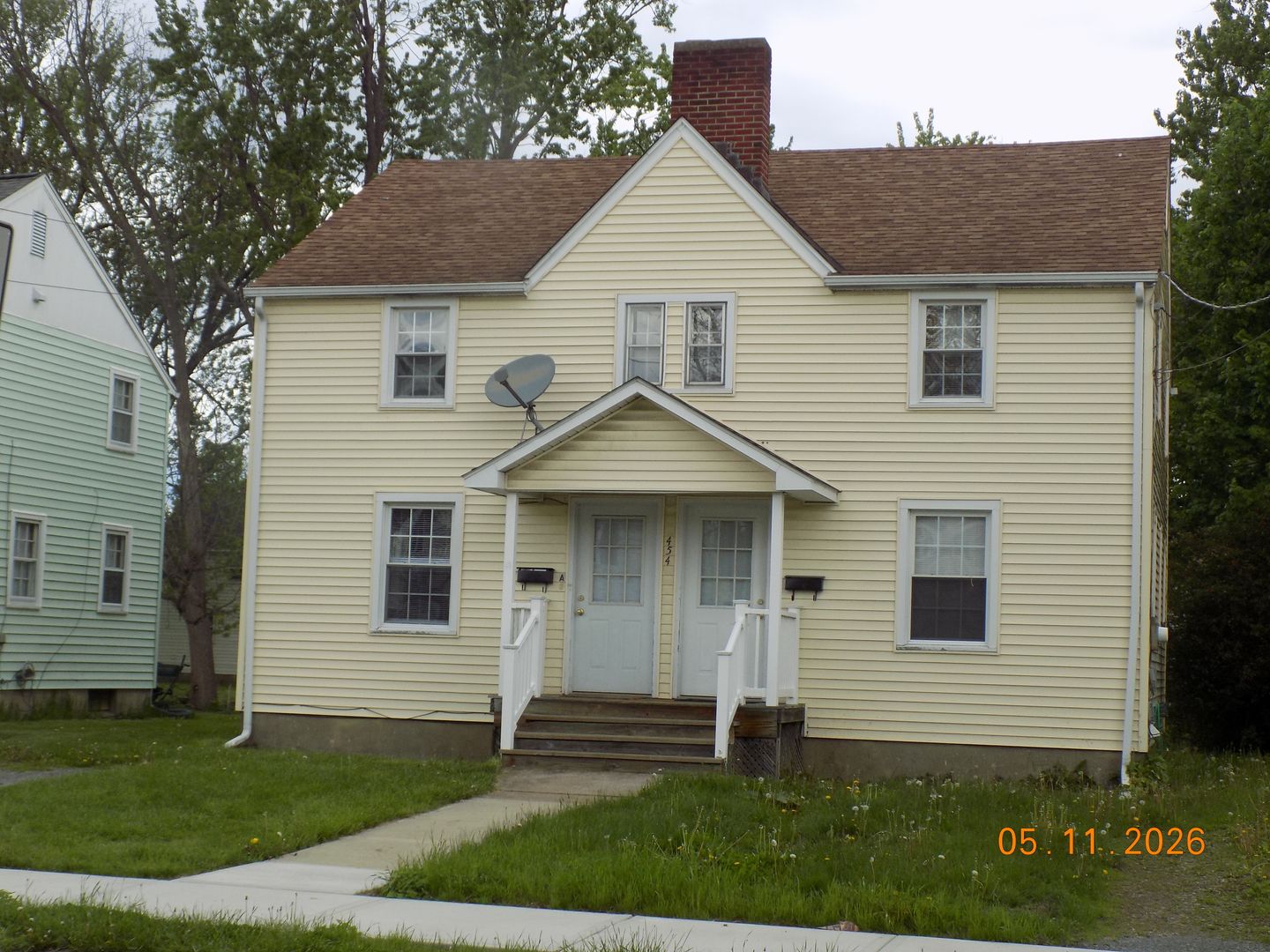 Elmira Apartment: 454 Albert St