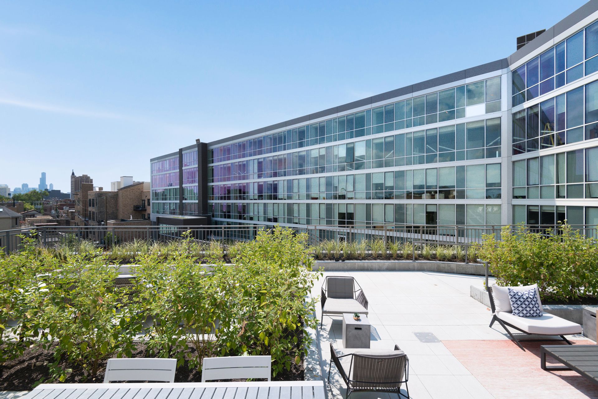 Chicago Apartment: 1743 North Leavitt St