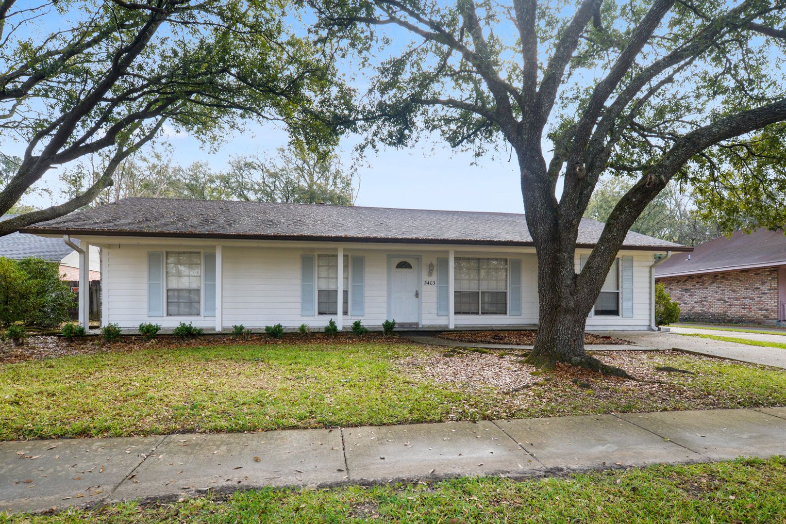 Baton Rouge House: 3403 President Davis Dr