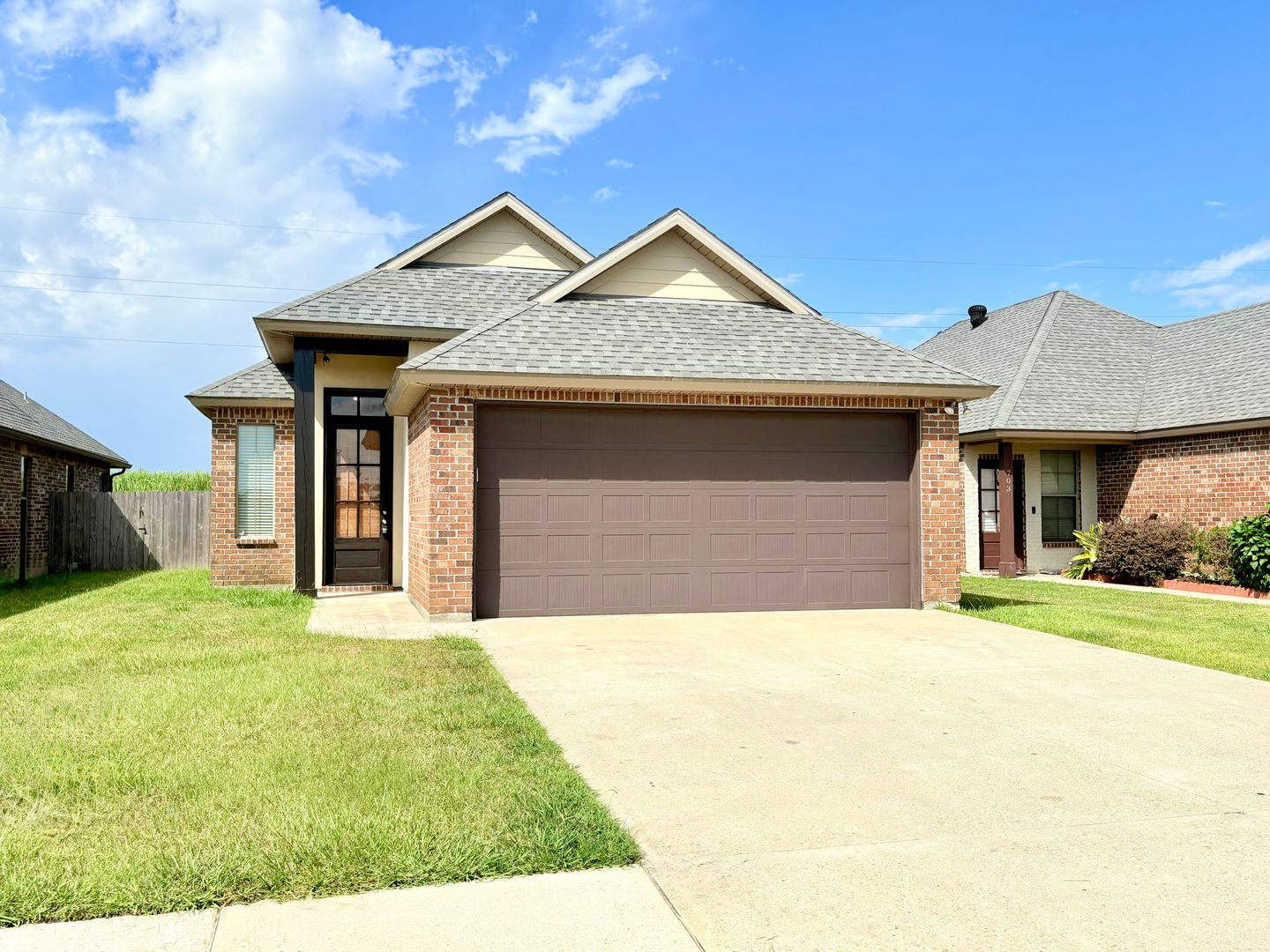 Youngsville House: 701 Rolling Mill Ln