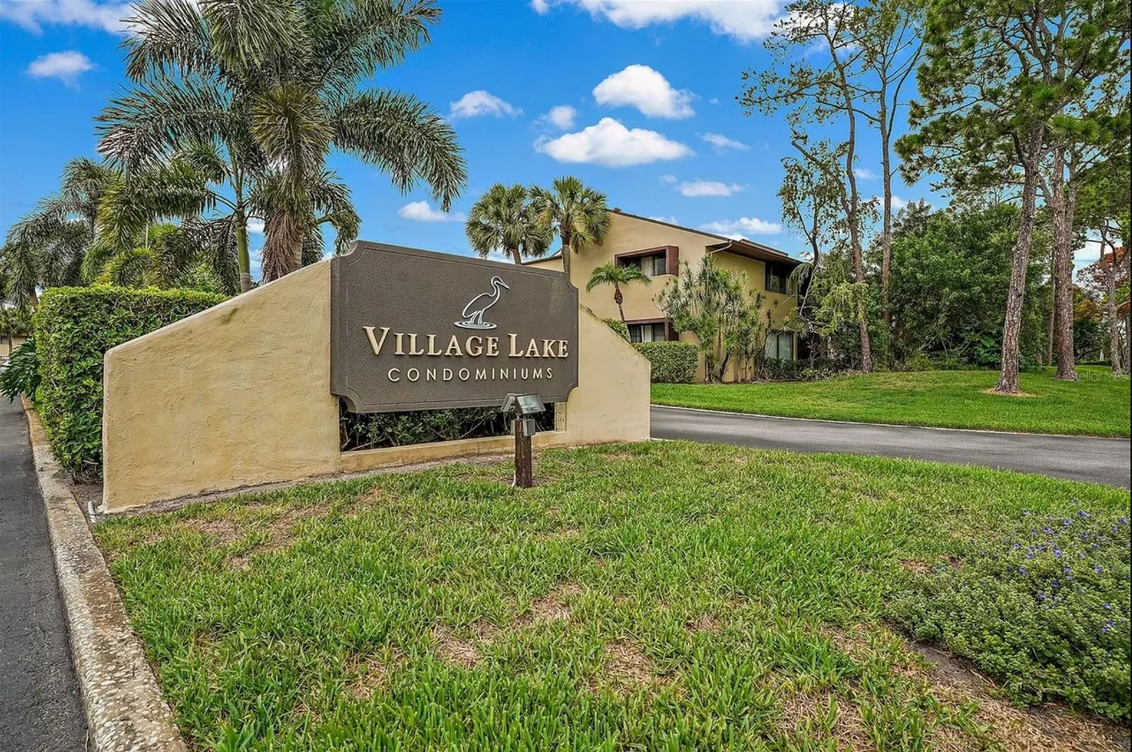Saint Petersburg Condo: 796 Village Lake Terrace N #204