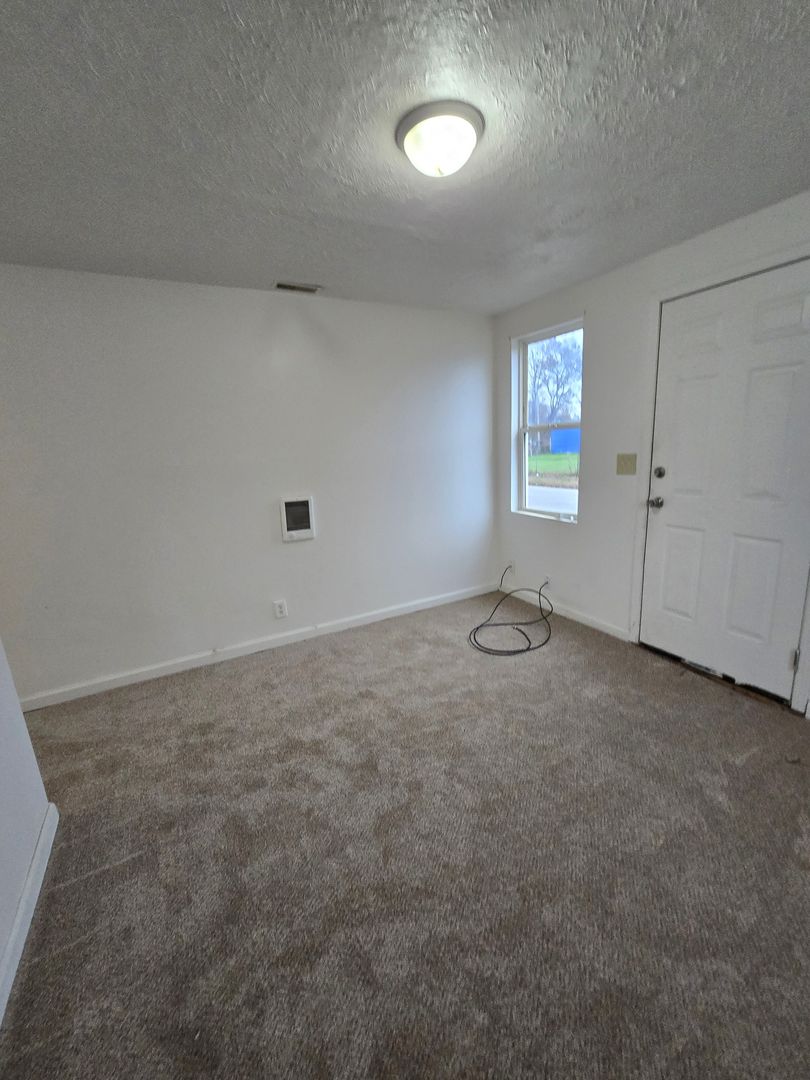 Muncie House: 810 W 1st Street, Muncie, In 47305