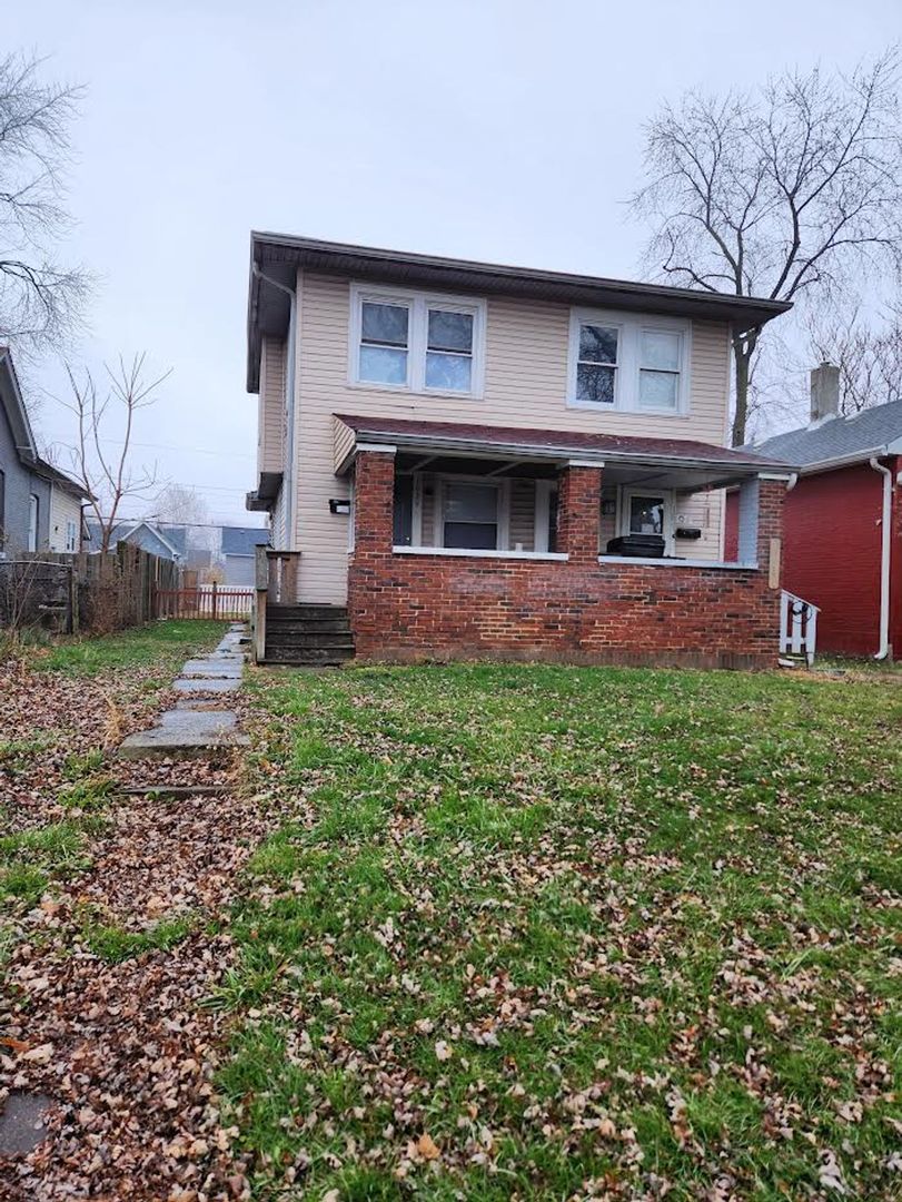 Indianapolis House: 1629 Spruce St