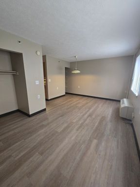 *Senior Living* Efficiency Apartment Near MLK Street and Fall Creek (62 and older) – photo 1