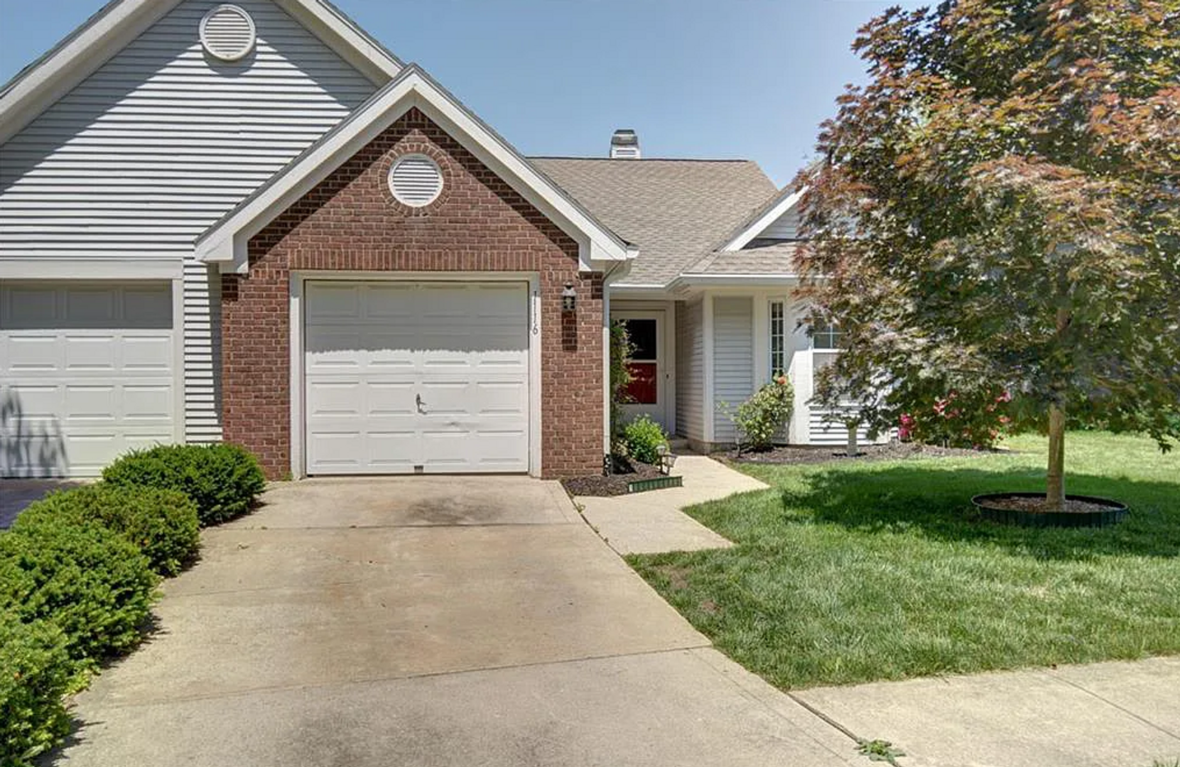 Indianapolis House: 1116 Viburnum Drive
