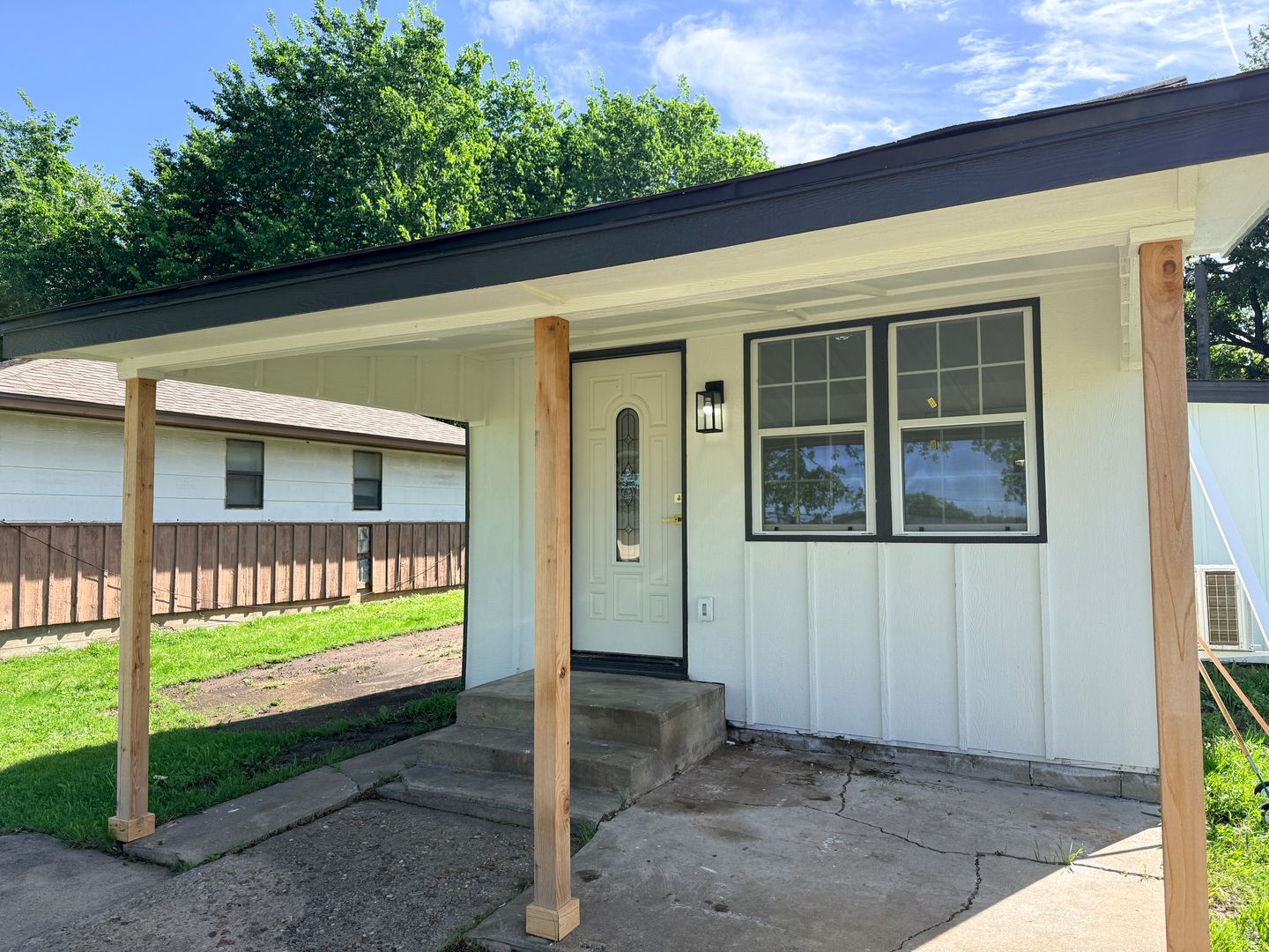 Prague House: 720 Klabzuba Ave