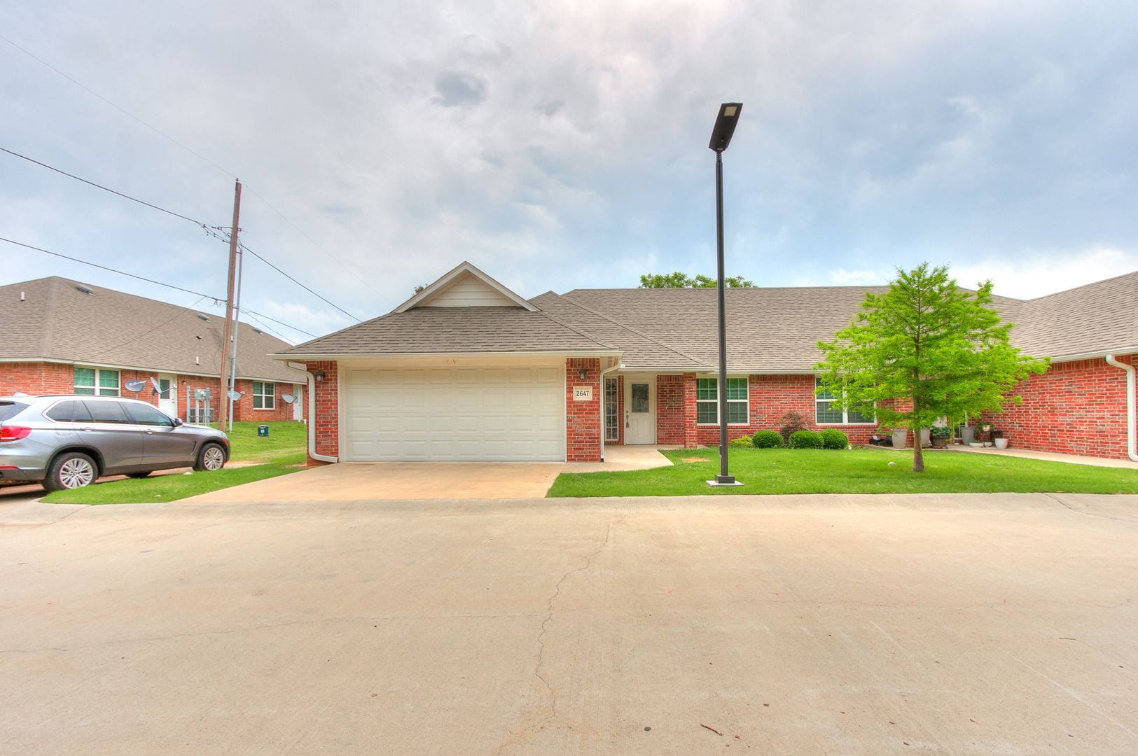 Shawnee Apartment: 1701 W MacArthur