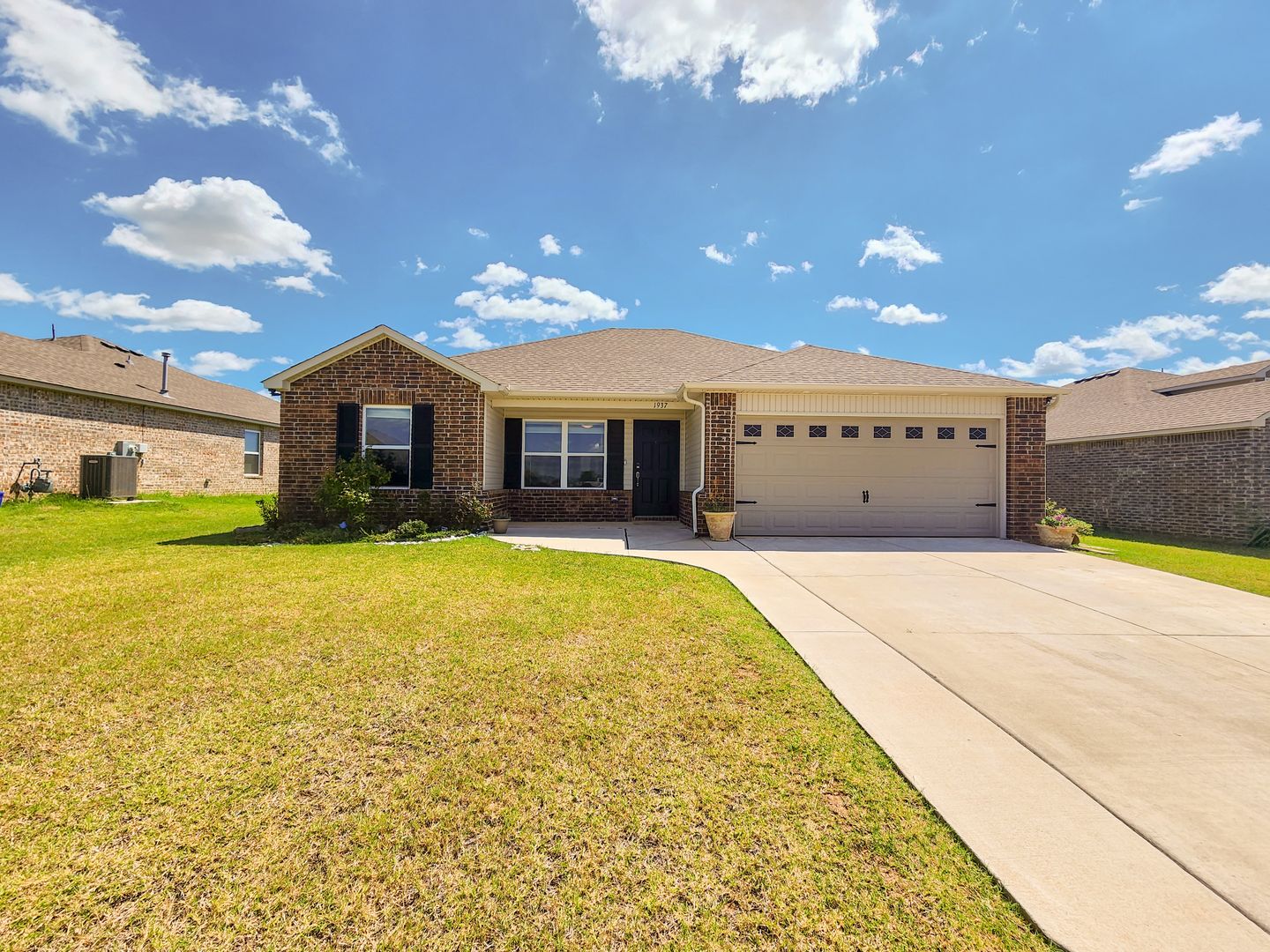 Shawnee House: 1937 Timber Dale Drive