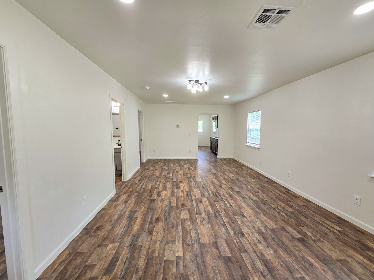 Shawnee House: 418 North Shawnee Ave